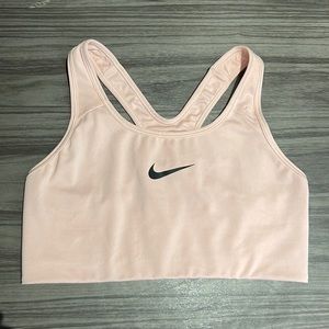 💗 Like new light pink Nike sports bra size L